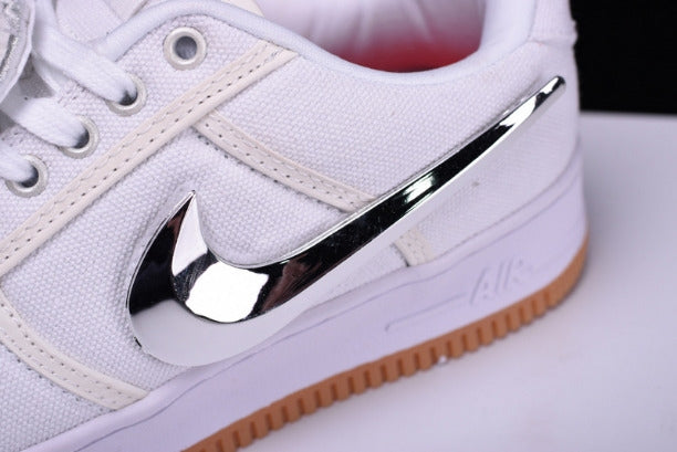Travis Scott x NikeAir Force 1 Low - Sail