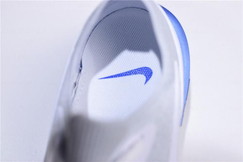 NikeUnisex Epic React Flyknit - White Fusion