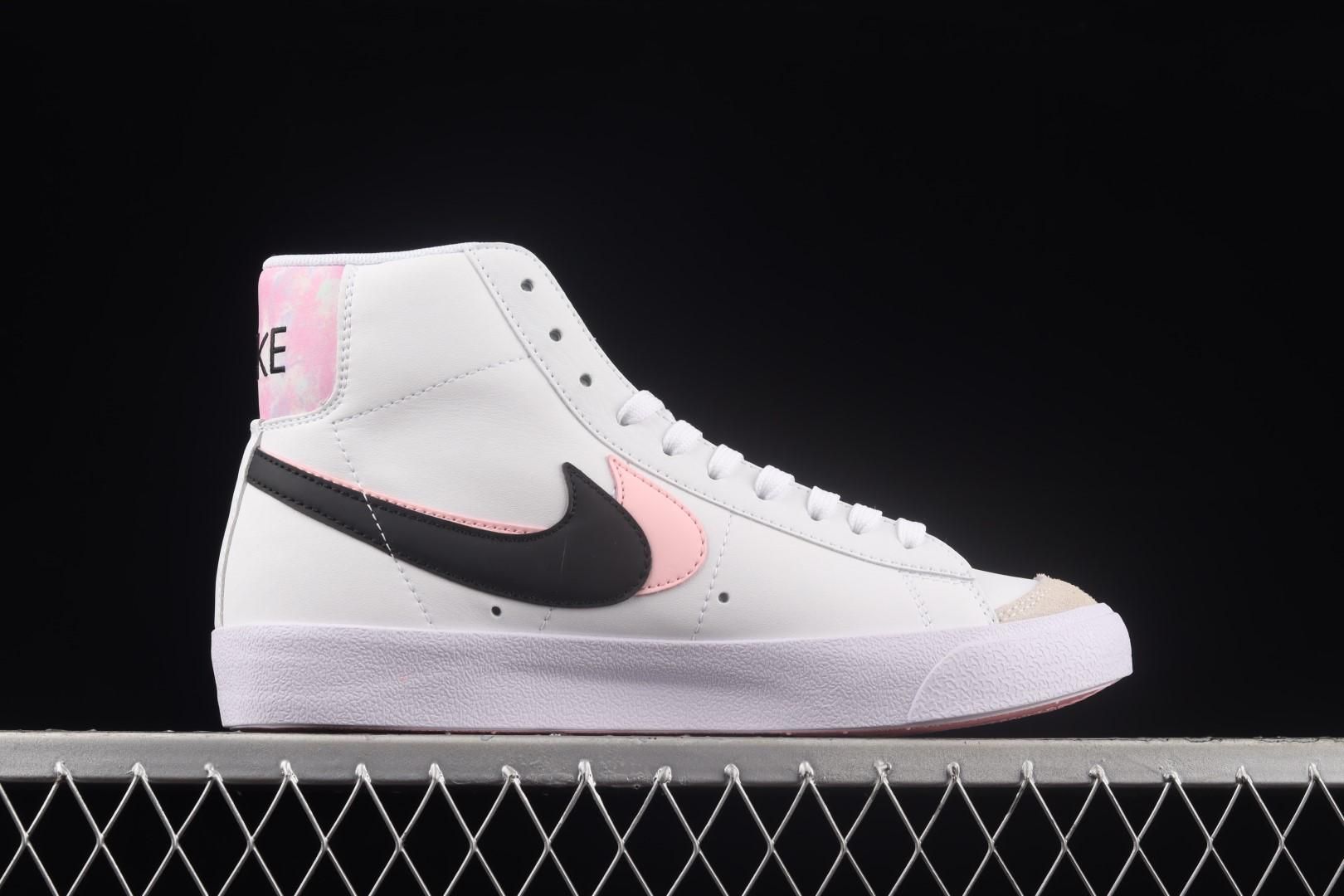 NikeMens Blazer Mid 77 - Arctic Punch