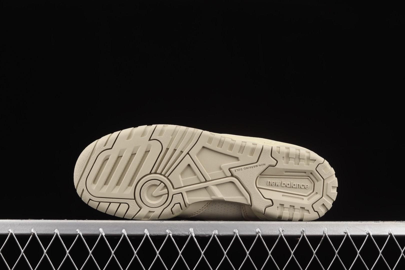 Auralee X New Balance 550 - Pistachio Ecru