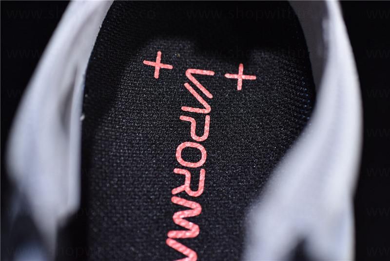 NikeAir VaporMax 2019 - Neon Collection