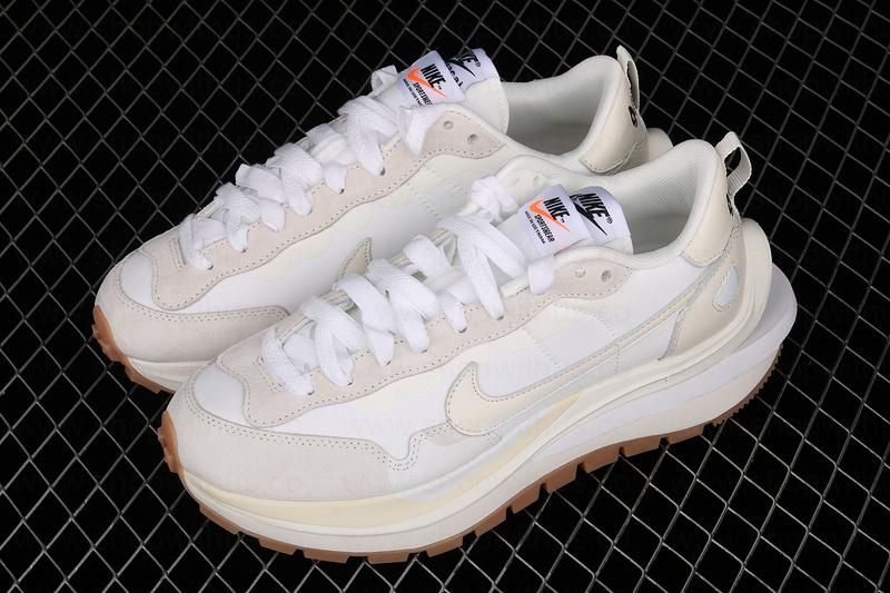 sacai xNike VaporWaffle - Sail