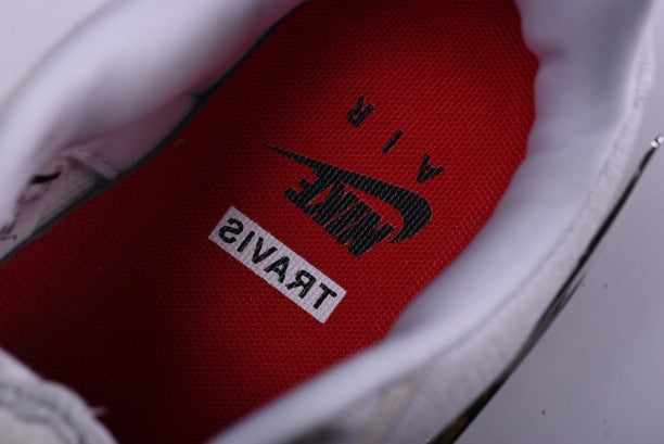 Travis Scott x NikeAir Force 1 Low - Sail