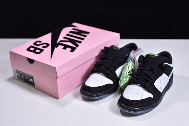 Jeff Staple x NikeSB Dunk Low Pro - Panda Pigeon