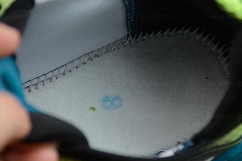 NikeUnisex Air Max 2090 - Volt Blue