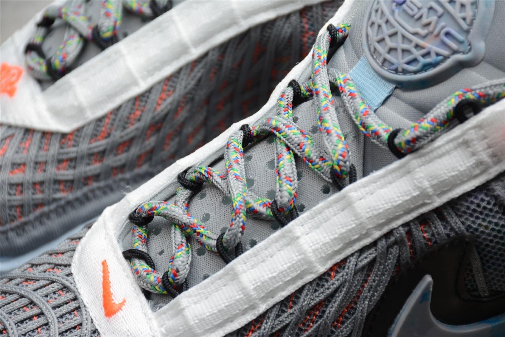 NikeUnisex Cosmic Unity - Space Hippie