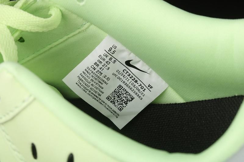 NikeUnisex Air Force 1 AF1 Low GID - Barely Volt