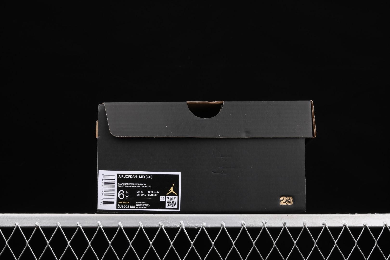 Air Jordan 1 AJ1 Mid - To My First Coach