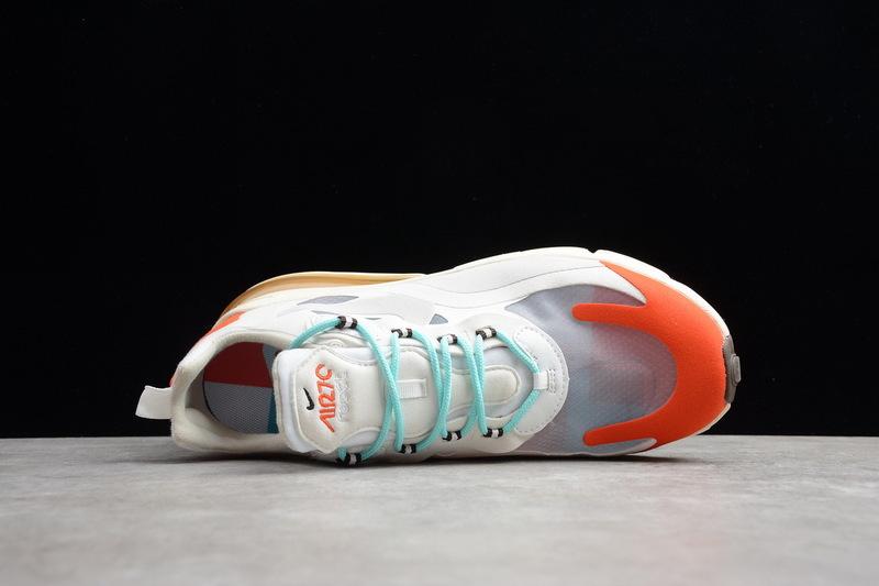 NikeAir Max 270 React - Light Beige/Chalk