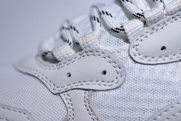 BalenciagaUnisex Triple S sneakers - White