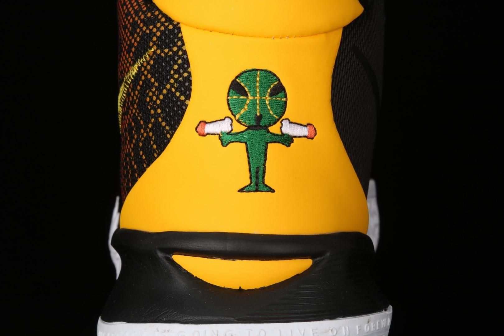 NikeUnisex  Kyrie 7 - Raygun