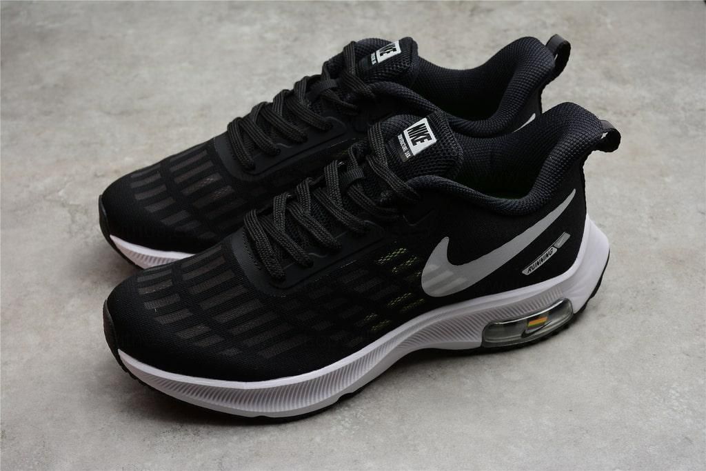 NikeMen's Zoom Structure 38X - Black/White