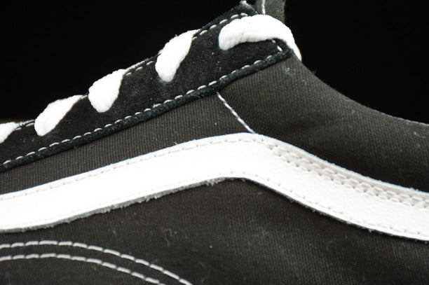 Vans Old Skool Shoes-Black