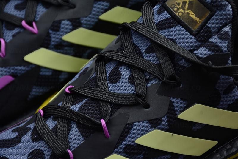 Cyberpunk 2077 x adidasUnisex X9000L4 - Black/Metallic Gold