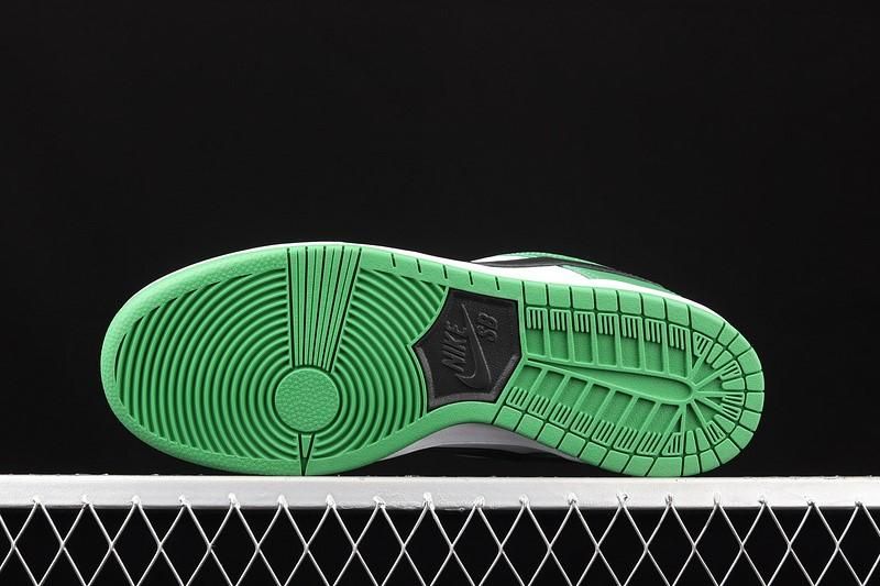 NikeSB Dunk Low - Classic Green