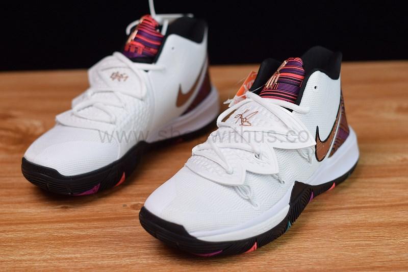 NikeBasketball Kyrie 5 - BHM