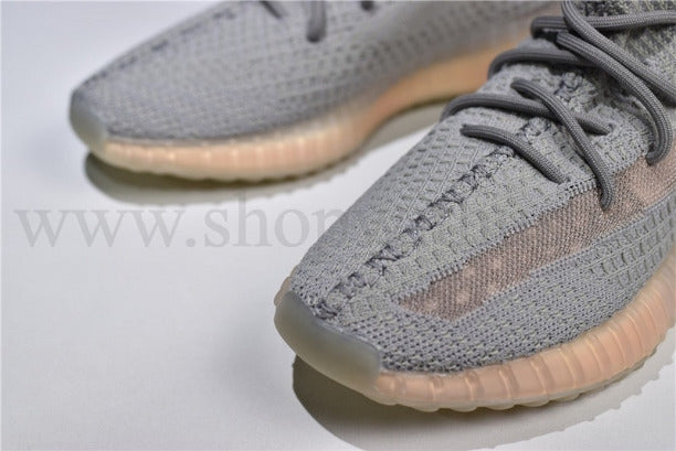 adidasOriginals YEEZY Boost 350 V2 - True Form