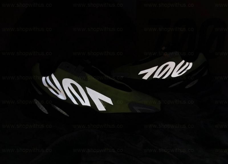 adidasYEEZY Boost 700 MNVN - Phosphor