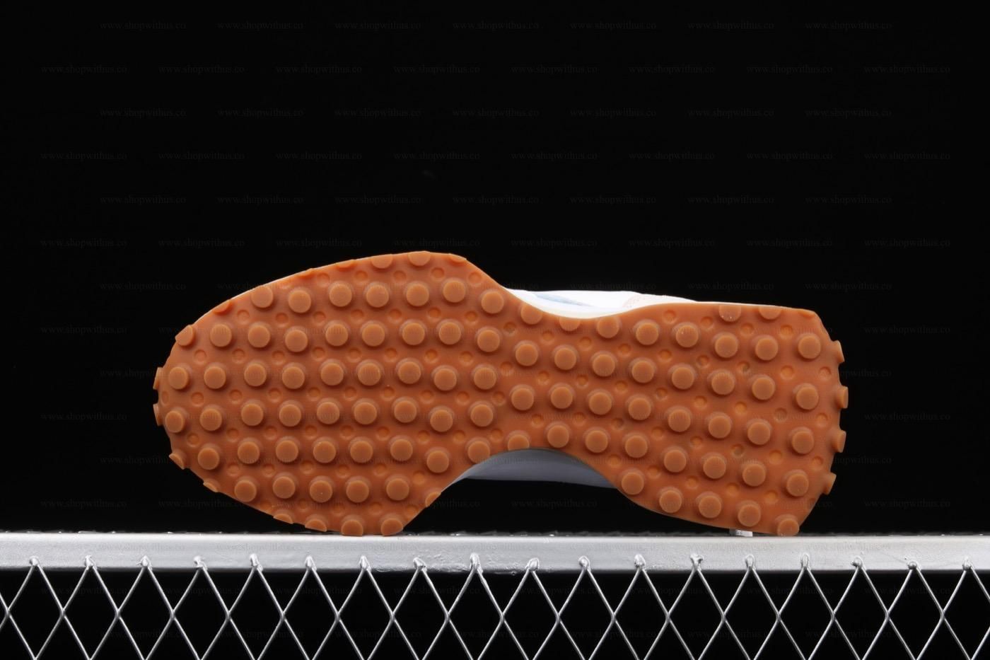 LEVI'S x New Balance - Light Blue