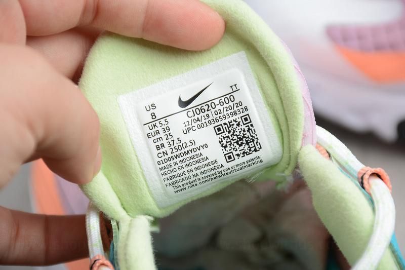 NikeUnisex Air Max 270 React SE - Light Arctic Pink