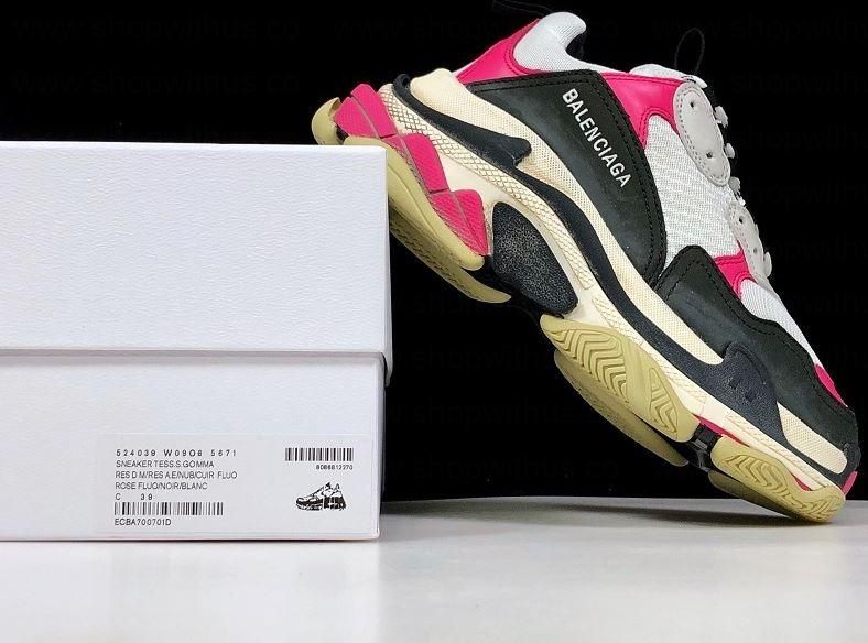 UnisexBalenciaga Triple S - Black/Pink