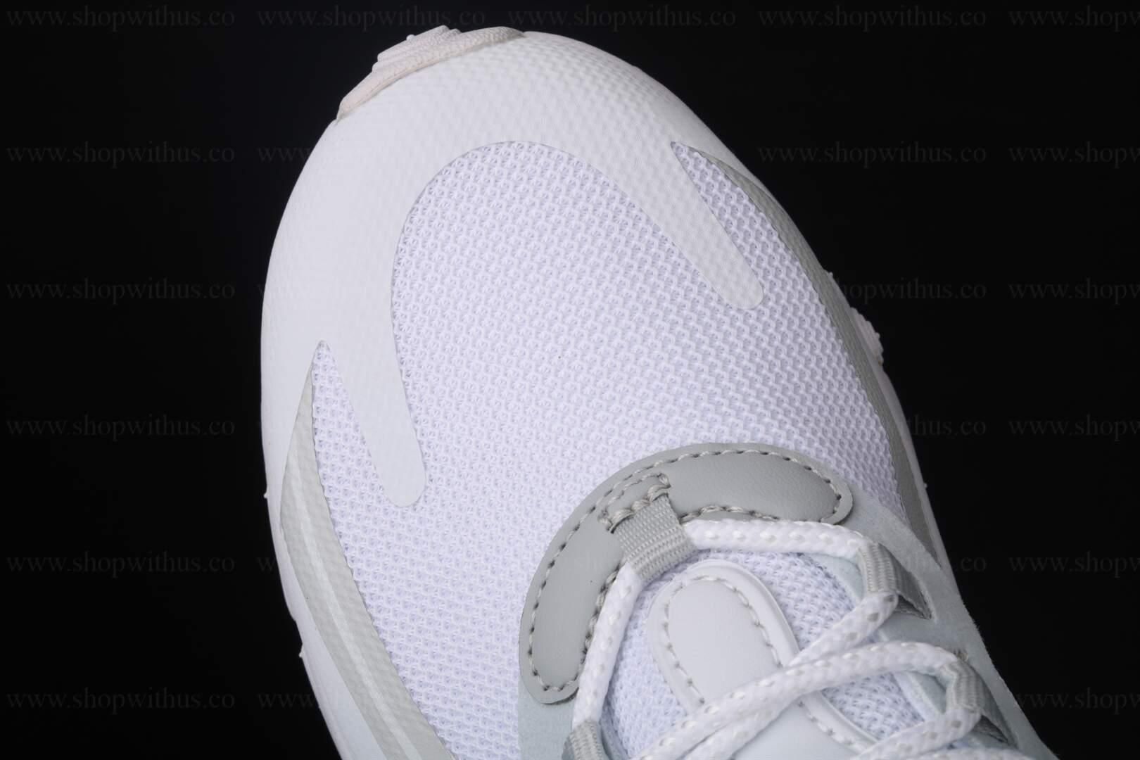 NikeAir Max 270 React - White