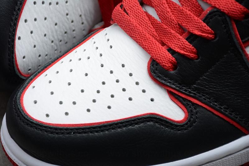 Air Jordan 1 AJ1 Retro High - Bloodline