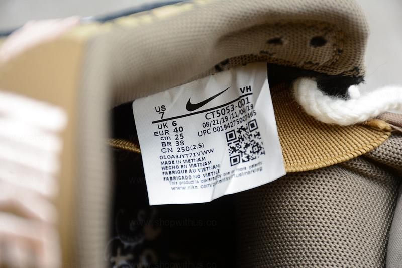 NikeSB Dunk low x Travis Scott - Bandana print