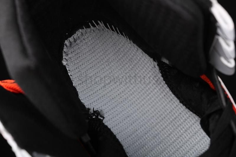 NikeUnisex Air Max 720 Saturn - Black/Team Orange