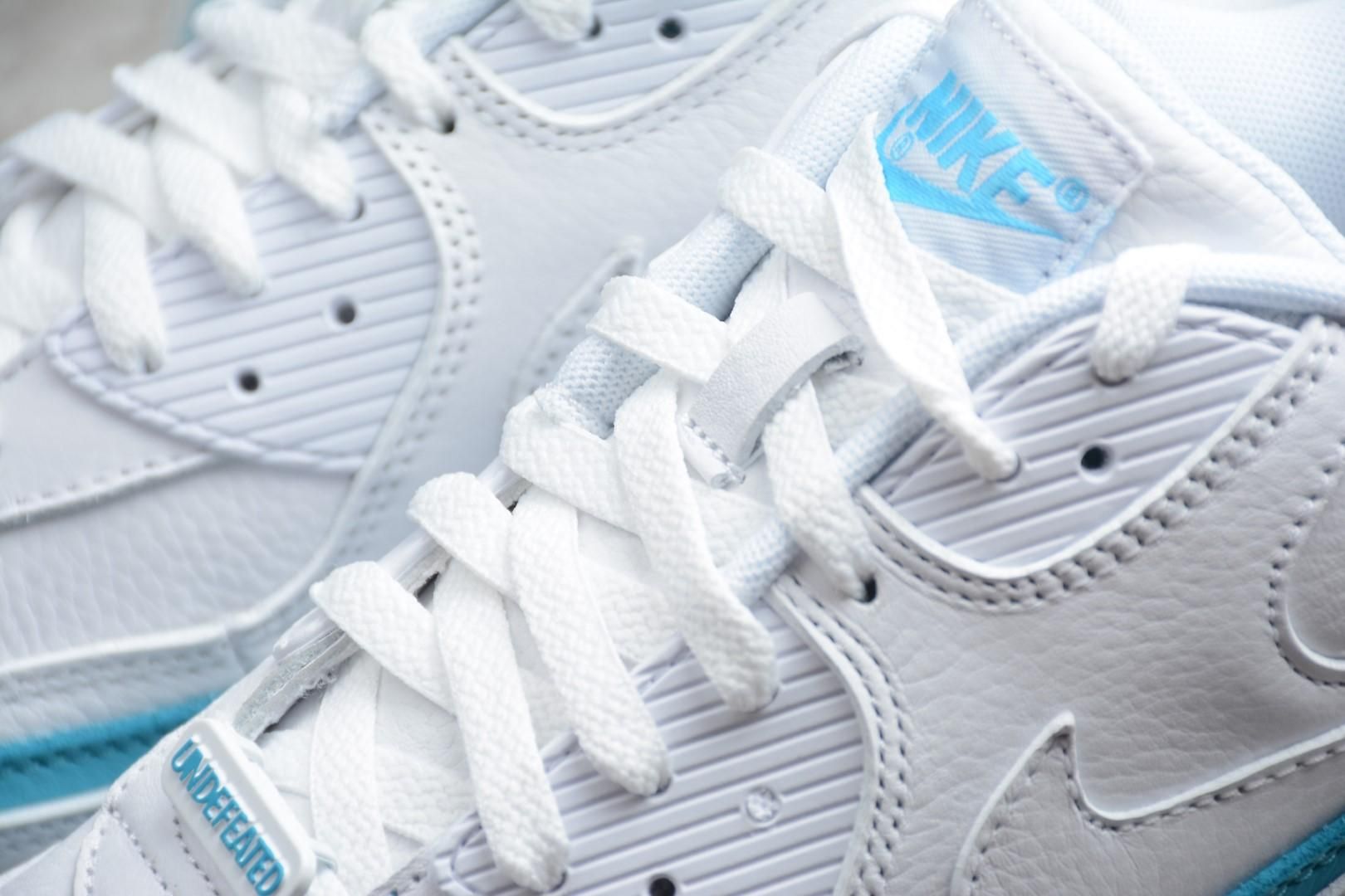 Undefeated x NikeAir Max 90 - White/Blue Fury