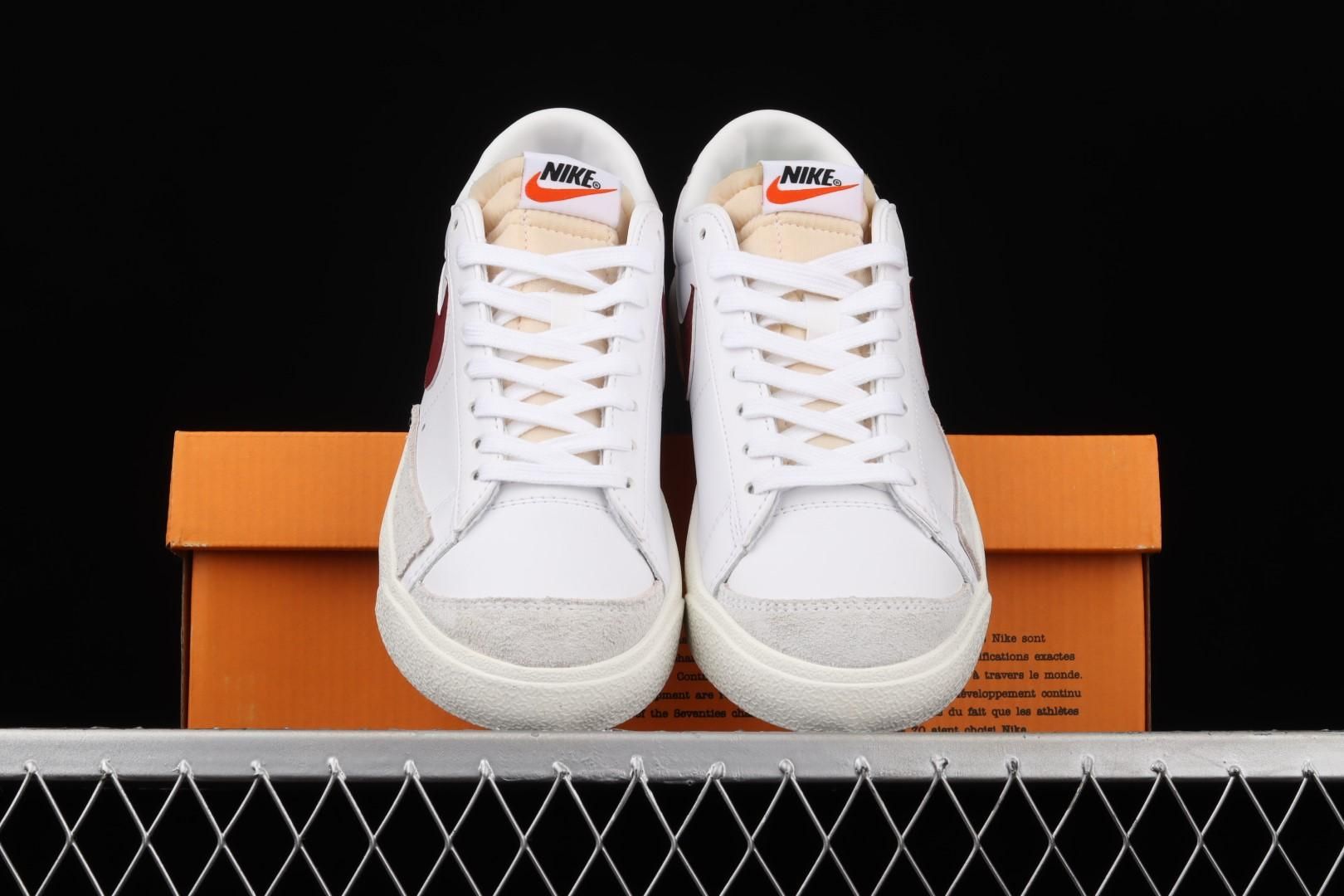 NikeMens Blazer Low 77 Vintage - Team Red