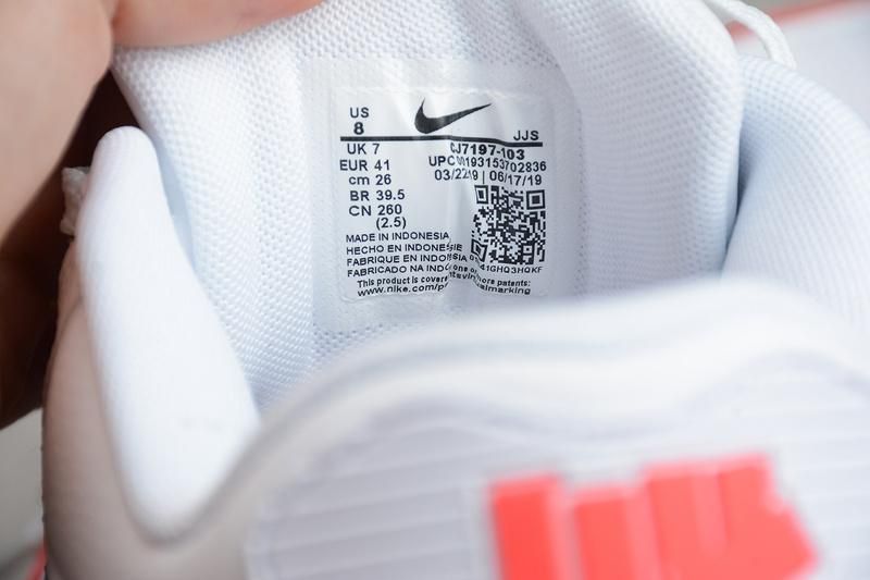 NikeUnisex Air Max 90 Undefeated - White/Solar Red