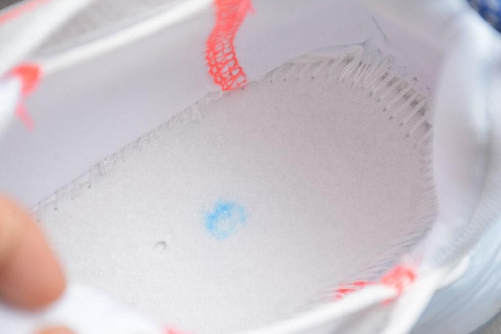 NikeUnisex Air Max 2090 - White Flash Crimson