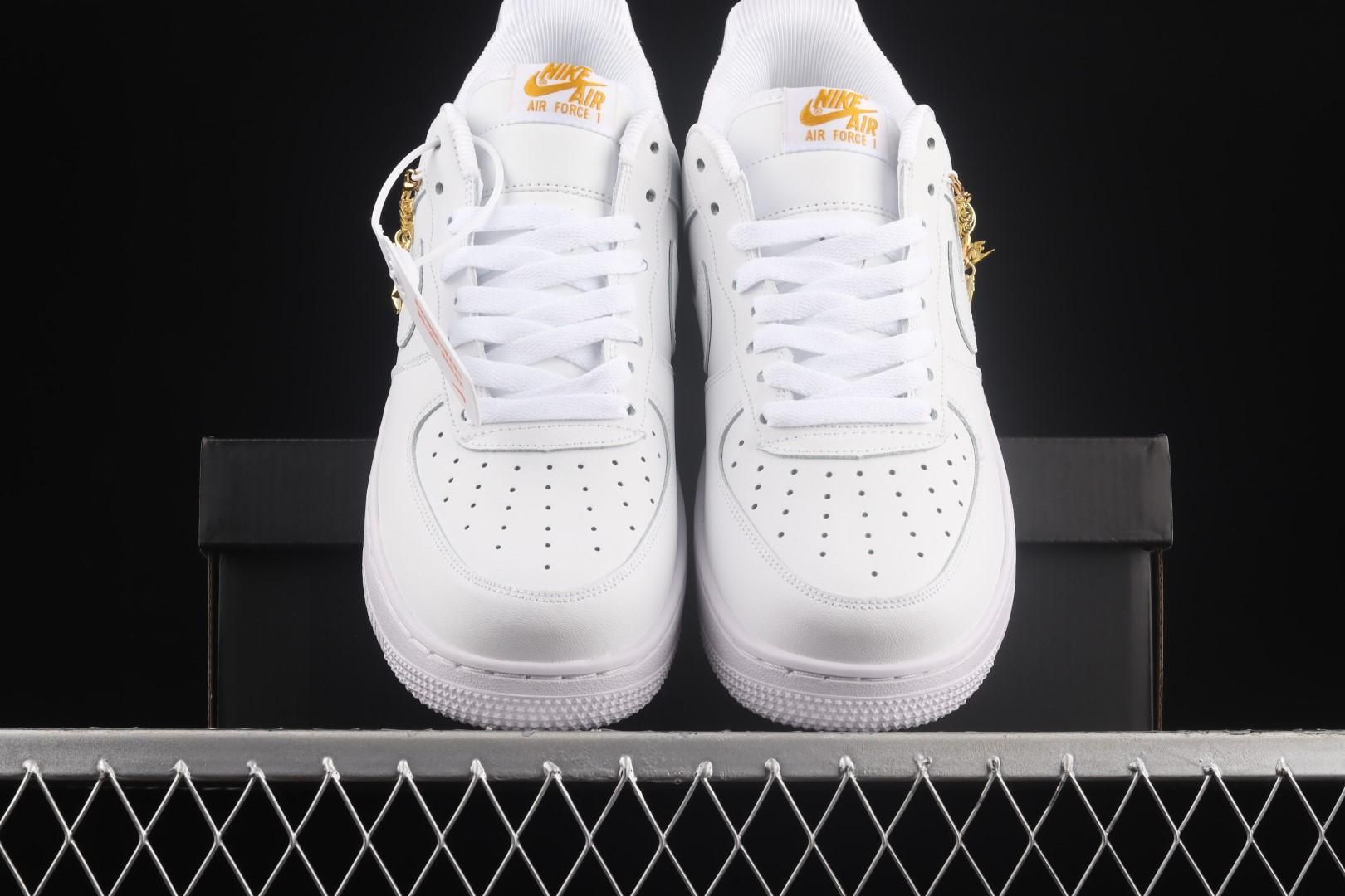 NikeAir Force 1 Low - White Pendant
