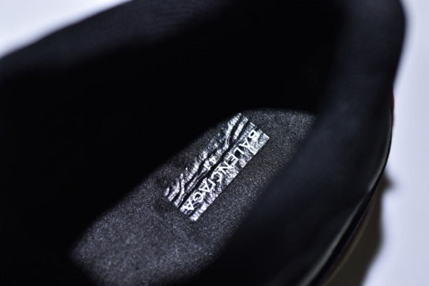 BalenciagaUnisex Vintage Triple S Trainers - Black/White/Red