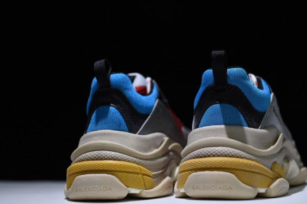 BalenciagaUnisex & Vintage Triple S Trainers - Multi