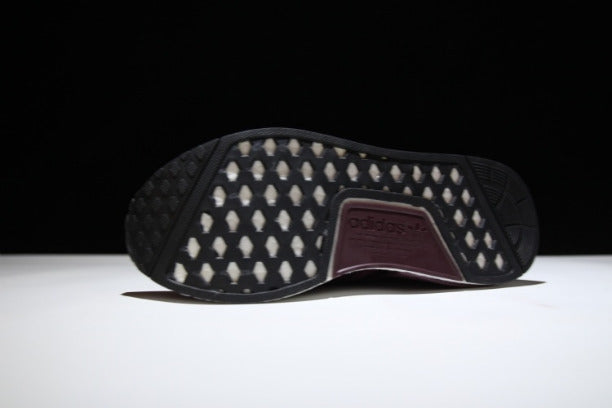 adidasUnisex NMD R1 Suede - Burgundy Maroon