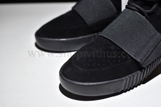 adidasOriginals YEEZY Boost 750 - Triple Black