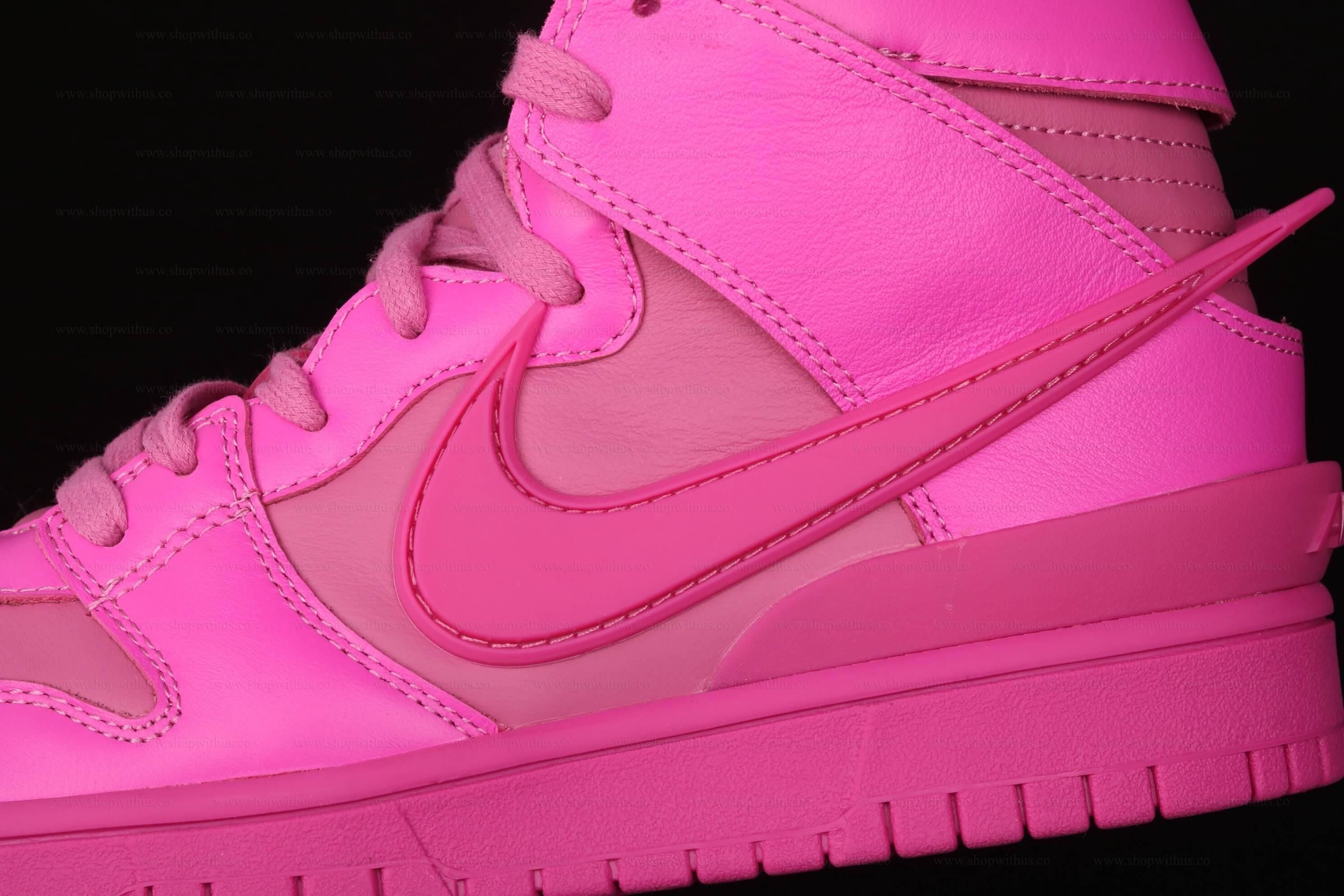 AMBUSH x NikeUnisex Dunk High - Cosmic Fuchsia