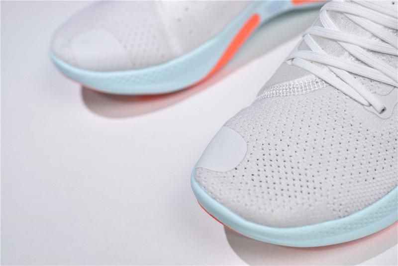 NikeWMNS Joyride Run Flyknit - Platinum Tint