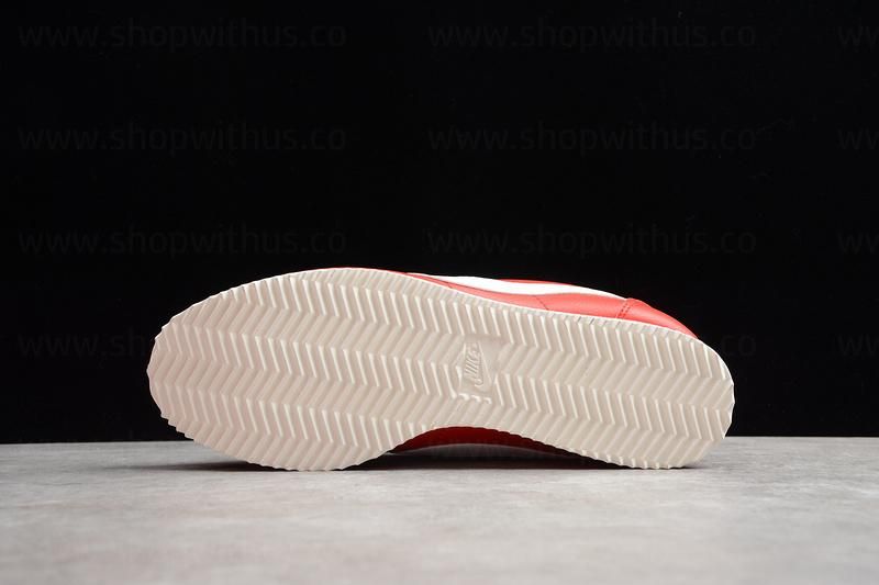 NikeClassic Cortez - RED