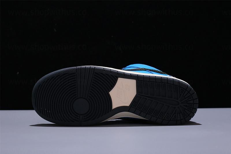 Instant Skateboards x NikeSB Dunk Low - Blue Hero
