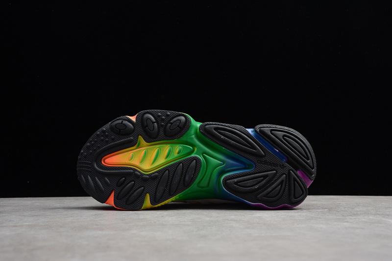 adidasOiginals Ozweego - Pride