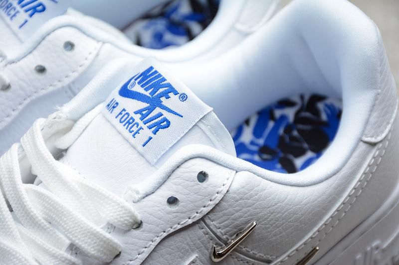 NikeAir Force 1 AF1 Low LX - Sisterhood