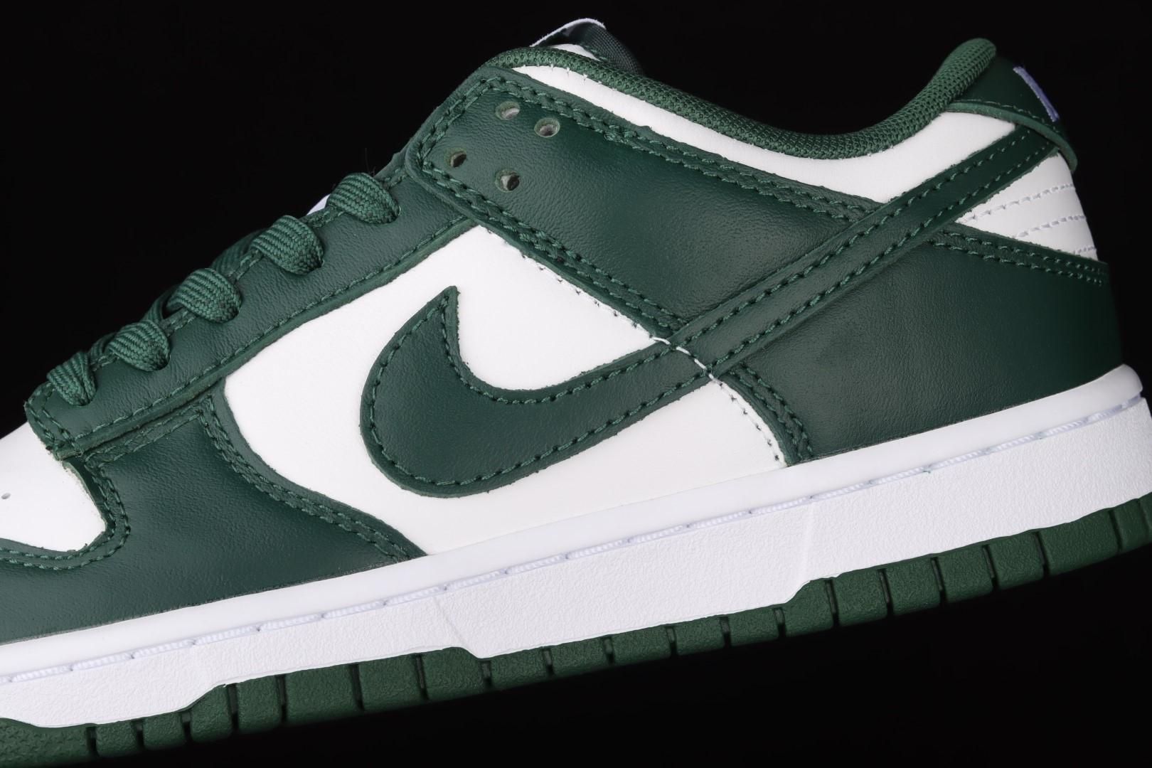 NikeDunk Low - Varsity Green