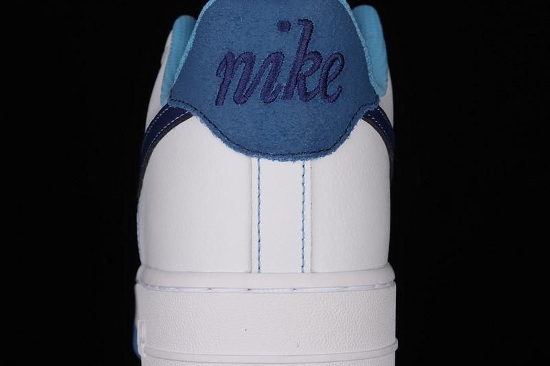 NikeUnisex Air Force 1 AF1 Low First Use White University Blue
