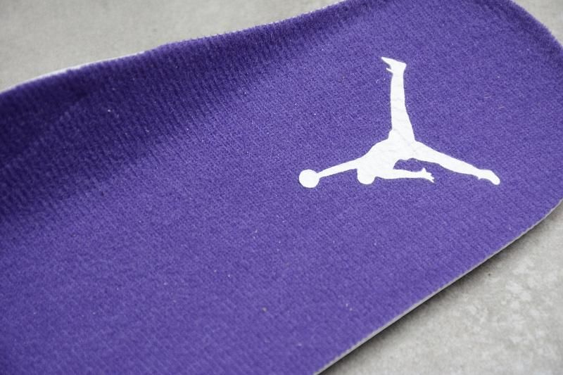 Air Jordan 4 AJ4 Retro - Purple Metallic