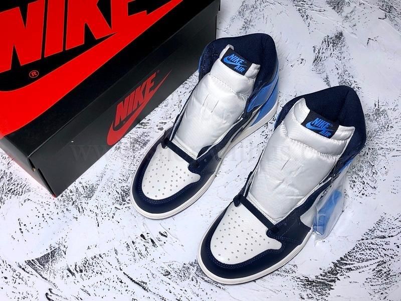 Air Jordan 1 AJ1 Retro High - Obsidian UNC
