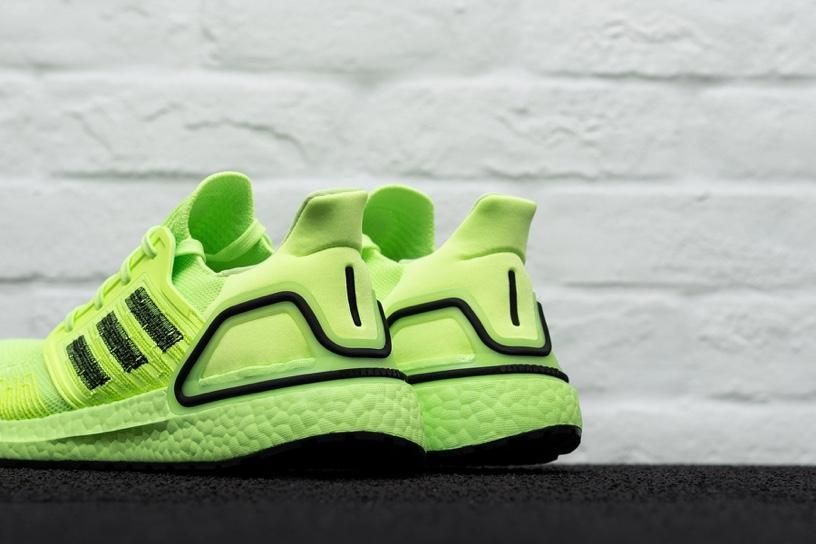 adidasRunning ultraBOOST 20 - Signal Green