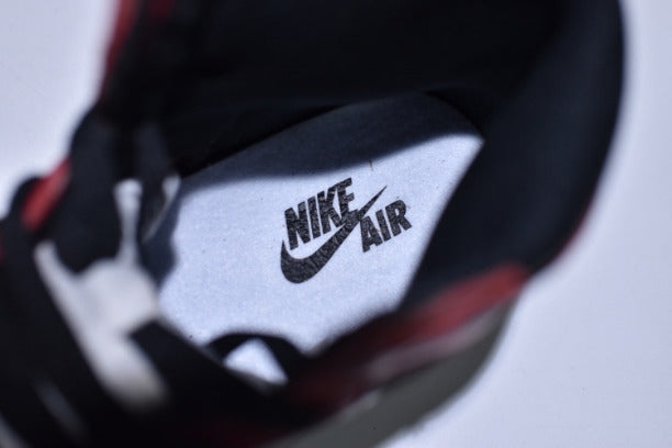 NikeUnisex Air Jordan 1 AJ1 High Basketball Shoe - Chicago